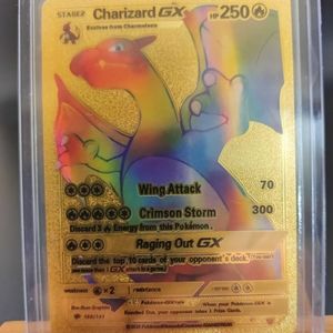 Pokemon Charizard GX - 150/147 - Secret Rare Burning Shadows Gold…
